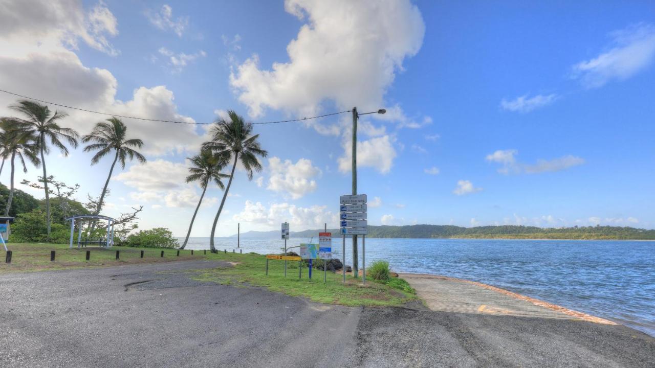 Flying Fish Point Tourist Park Hotel Innisfail Bagian luar foto